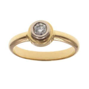 Anillo en oro 18 Kilates con brillantes