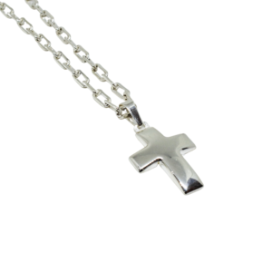 Cadena y cruz de plata (mediana)