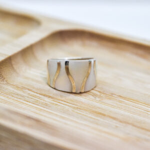 Anillo de plata y Nácar