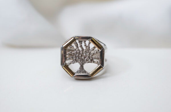 Anillo de Árbol de la Vida, de plata con detalles en oro