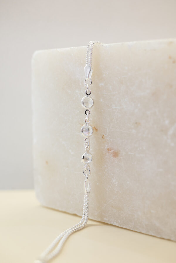 Pulsera de plata y 3 Circonias