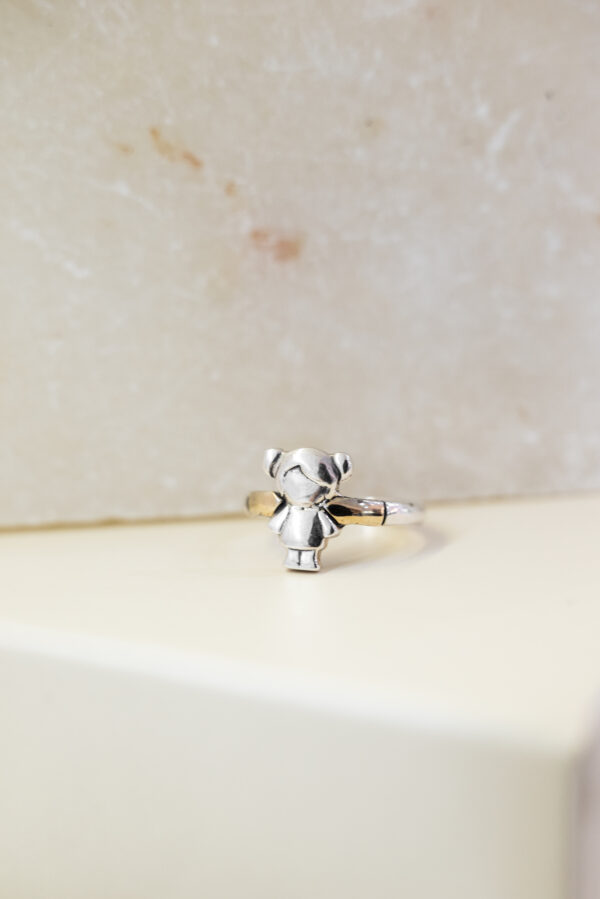 Anillo fino de plata y oro (niño)
