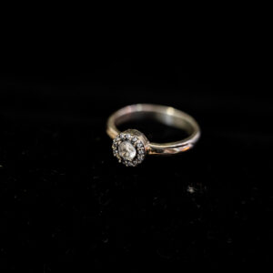 Anillo de plata, apliques en oro y Circonias