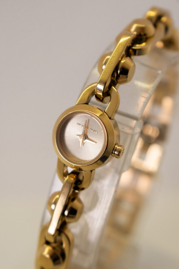 Reloj Michael Kors dorado (NEW IN)