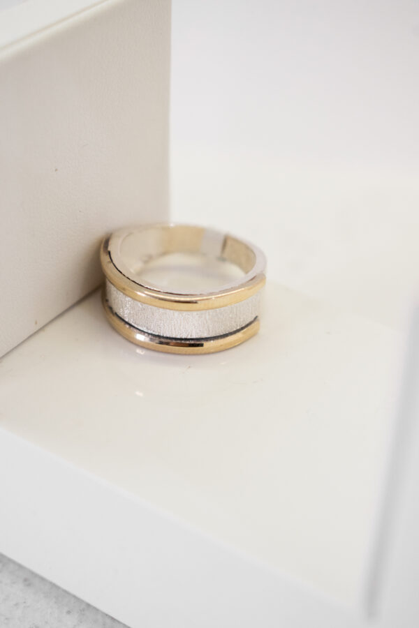 Anillo esclavo en plata y bordes de oro double