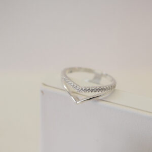 Anillo modelo Valentino