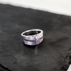 Anillo de plata con Nácar asimétrico