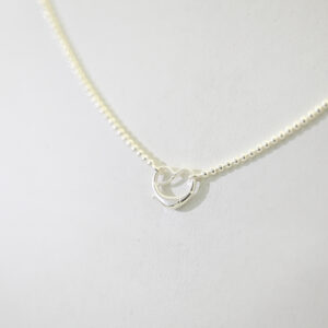Cadena de plata + corazón con cierre Van Cleef