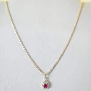 Cadena de plata con dije de plata y piedra preciosa rosa