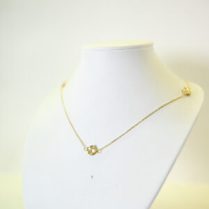 Cadena de oro estilo Van Cleef & Arpels
